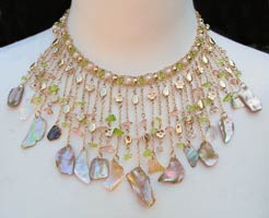 Sheel necklace