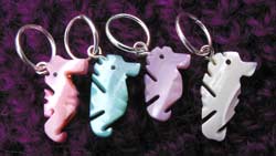 Seahorse stitch markers