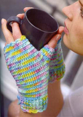 Knitting Pattern Central - Free Fingerless Mittens Knitting