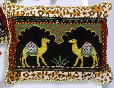 Glorafilia Camel Pair